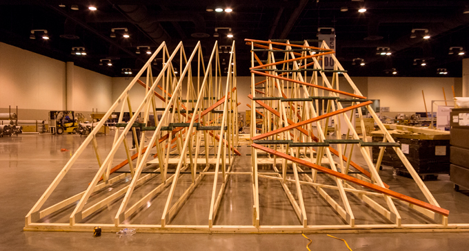 50' Truss Bracing Demo Focuses on Practicality for Framers | SBC Magazine