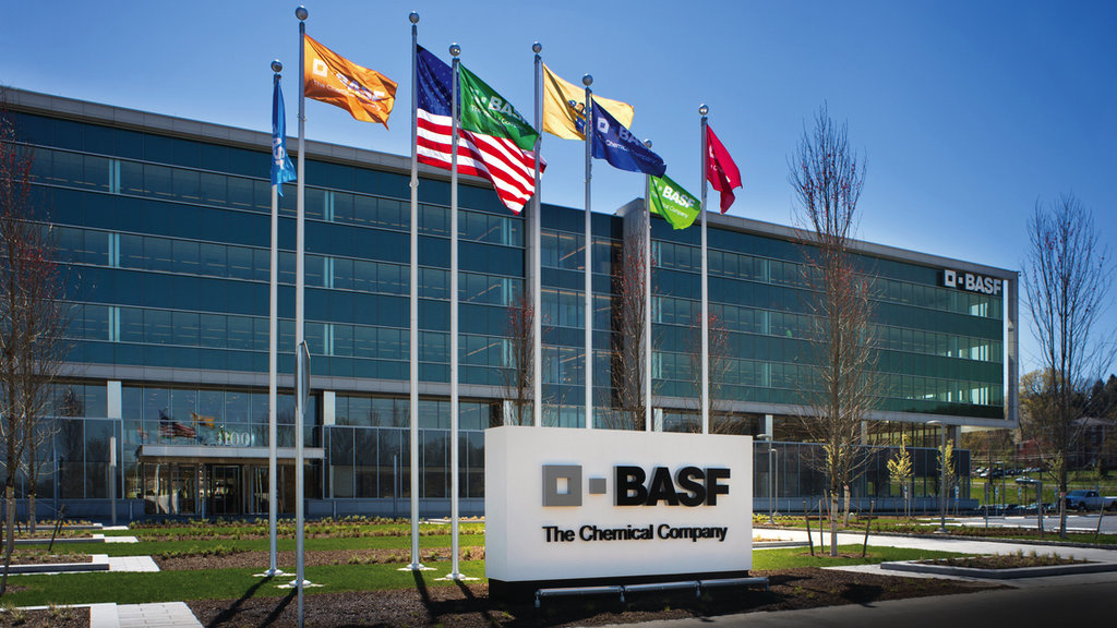 Basf Brokers Rare Deal To Build 10b Chemicals Complex In China